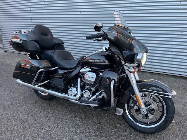Harley-Davidson Touring Electra Glide Ultra Limited FLHTK (Black Quartz Metallic) - Bild 3