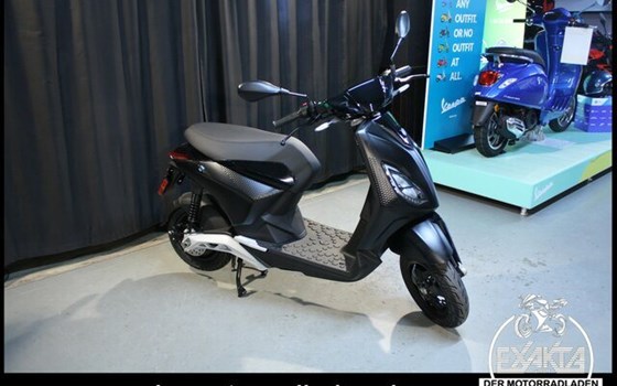 Neufahrzeug Piaggio 1 Active - Bild 8