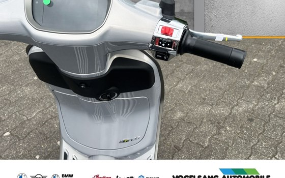 Neufahrzeug Vespa Primavera Tech 125 - Bild 7