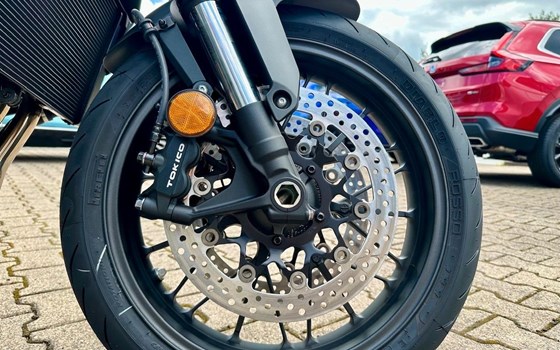 Gebrauchtmotorrad Honda CB1000R Black Edition - Bild 5