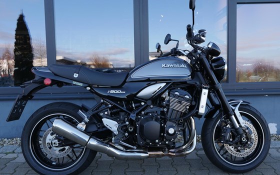 Neufahrzeug Kawasaki Z900 RS - Bild 1