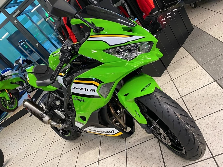 Angebot Kawasaki Ninja ZX-4RR Bild 9: Angebot Kawasaki Ninja ZX-4RR