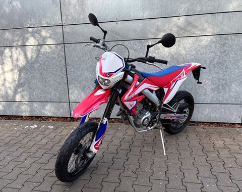 zum Vergrössern bitte anklicken!