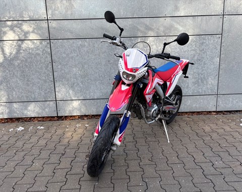 zum Vergrössern bitte anklicken!