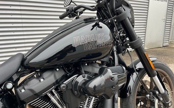 Gebrauchtmotorrad Harley-Davidson Softail Low Rider S FXLRS - Bild 3 Gebrauchtmotorrad Harley-Davidson Softail Low Rider S FXLRS - Bild 3