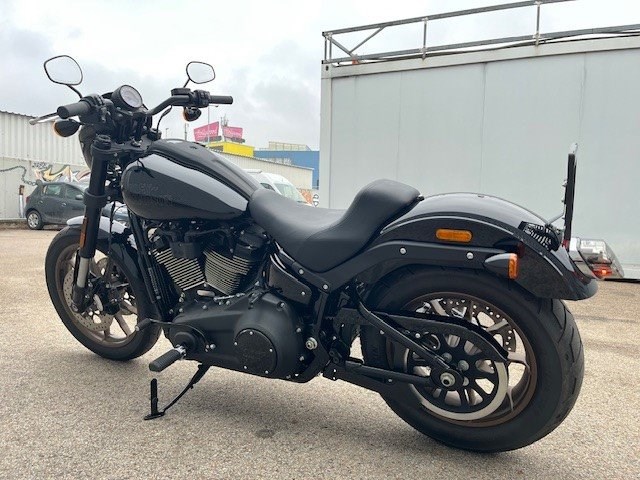 Harley-Davidson Softail Low Rider S FXLRS (Vivid Black) - Bild 9