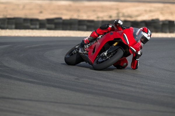 Ducati Panigale V2 S (rot) - Bild 2