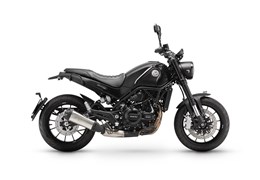 Neumotorrad Benelli Leoncino 500