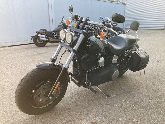 Harley-Davidson Dyna Fat Bob FXDF (Vivid Black) - Bild 9