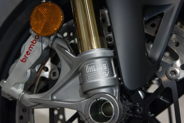 Ducati Streetfighter V4 S (rot) - Bild 9