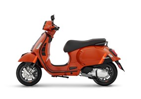 Vespa GTS 300 hpe Super Sport