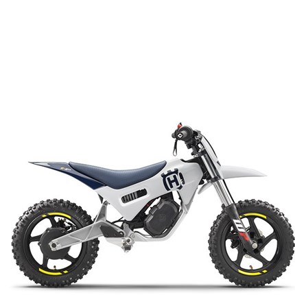 NEUFAHRZEUG Husqvarna EE 2