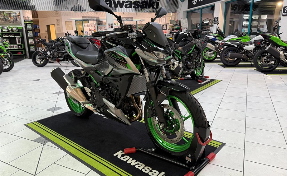 Angebot Kawasaki Z 500 SE Bild 3: Angebot Kawasaki Z 500 SE