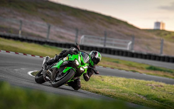 Neufahrzeug Kawasaki Ninja ZX-6R - Bild 4