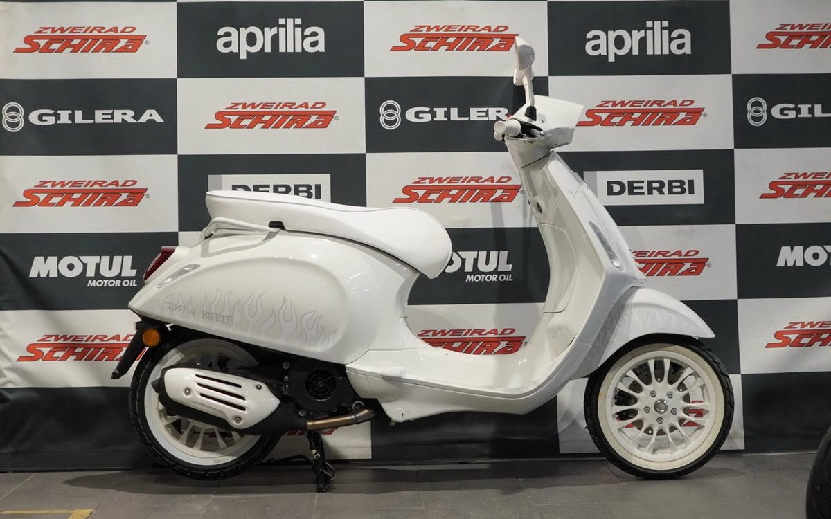 Zum Vergrößern bitte anklicken! Angebot Vespa Sprint 125