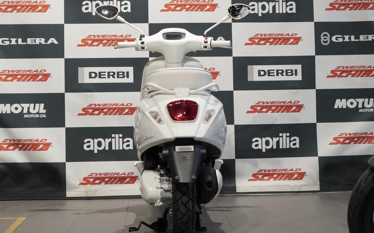 Zum Vergrößern bitte anklicken! Angebot Vespa Sprint 125