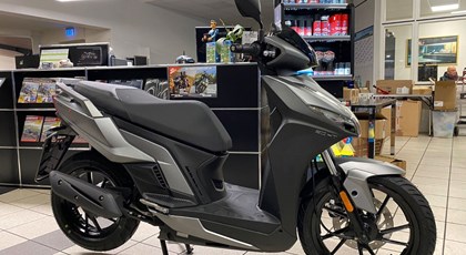 Neumotorrad Kymco Agility S 50i