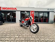 Honda VF 750 C Magna