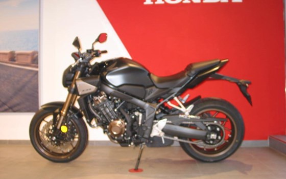 Neufahrzeug Honda CB650R E-Clutch - Bild 1