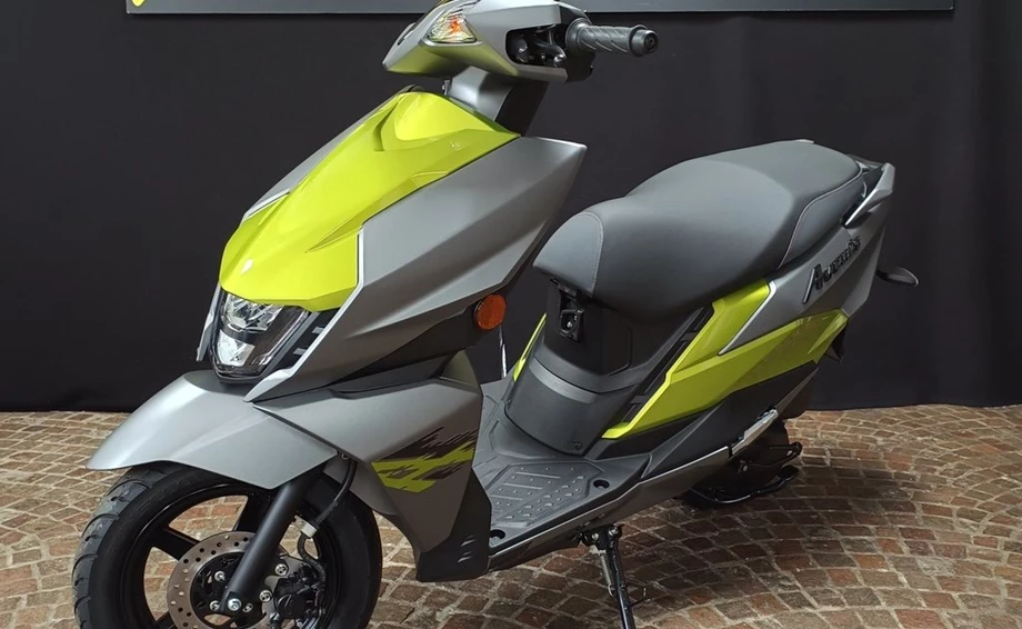 Angebot Suzuki Avenis 125 Bild 4: Angebot Suzuki Avenis 125