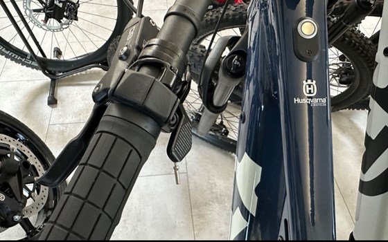 Neufahrzeug Husqvarna MC  4 - Bild 11