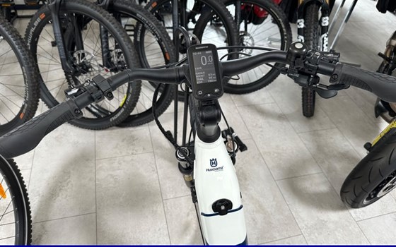 Neufahrzeug Husqvarna Replica 12 eDrive - Bild 11