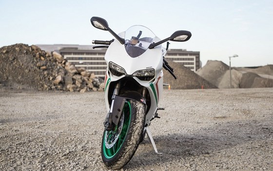 Gebrauchtmotorrad Ducati 899 Panigale - Bild 1