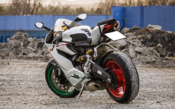 Gebrauchtmotorrad Ducati 899 Panigale - Bild 2