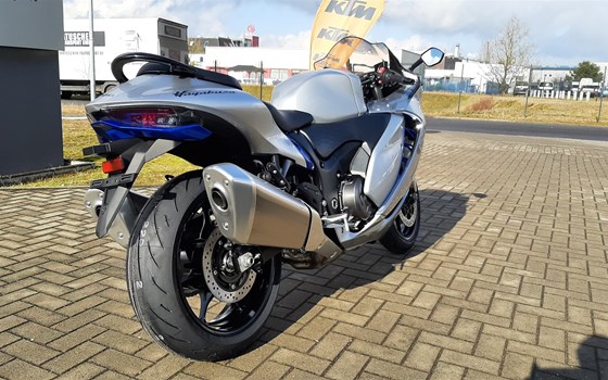 Neufahrzeug Suzuki GSX 1300 R - Bild 6
