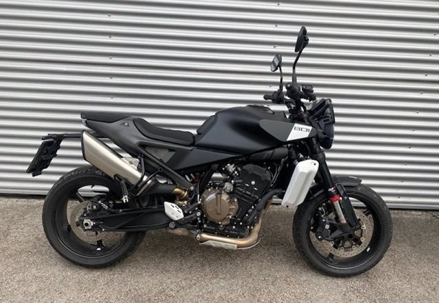 Husqvarna Svartpilen 801 (schwarz)