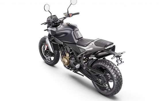 Neufahrzeug Husqvarna Svartpilen 801 - Bild 2 Neufahrzeug Husqvarna Svartpilen 801 - Bild 2
