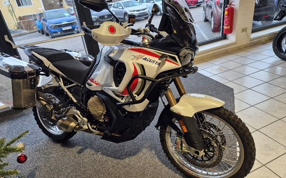 Gebrauchtmotorrad MV Agusta Enduro Veloce - Bild 8 Gebrauchtmotorrad MV Agusta Enduro Veloce - Bild 8
