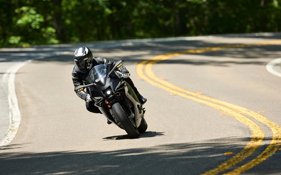 Neufahrzeug Yamaha R9 - Bild 25