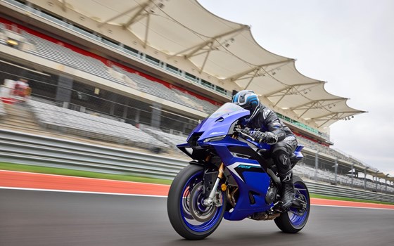 Neufahrzeug Yamaha R9 - Bild 24