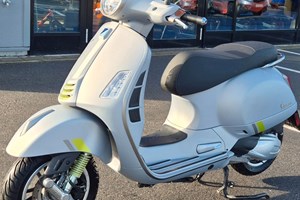 Angebot Vespa GTS 300 Super Tech