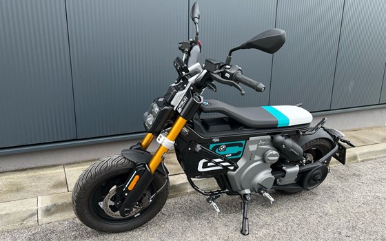 Gebrauchtmotorrad BMW CE 02 11kW - Bild 2 Gebrauchtmotorrad BMW CE 02 11kW - Bild 2