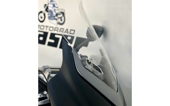 Gebrauchtmotorrad MV Agusta Turismo Veloce 800 Lusso - Bild 11