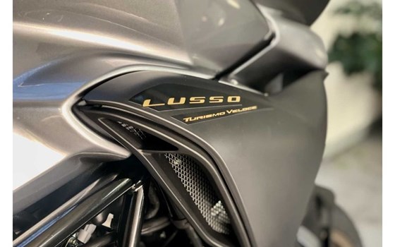 Gebrauchtmotorrad MV Agusta Turismo Veloce 800 Lusso - Bild 5