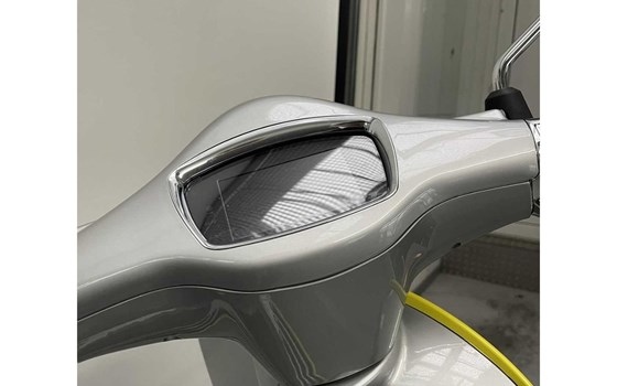 Gebrauchtmotorrad Vespa Elettrica - Bild 8