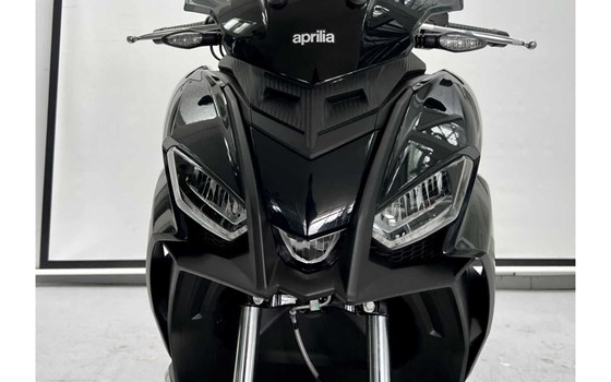Neufahrzeug Aprilia SR GT ABS 125 - Bild 5
