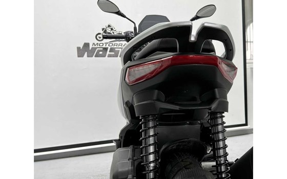 Neufahrzeug Aprilia SR GT ABS 125 - Bild 8