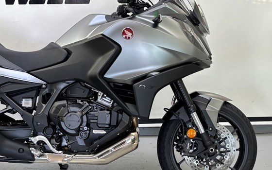 Gebrauchtmotorrad Honda NT1100 DCT - Bild 3