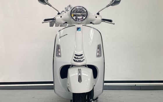 Neufahrzeug Vespa GTS 125 Super - Bild 4