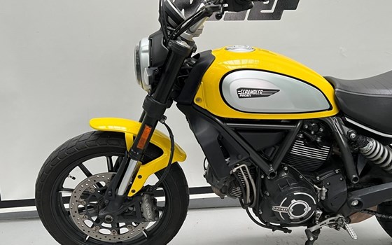 Gebrauchtmotorrad Ducati Scrambler Icon - Bild 5