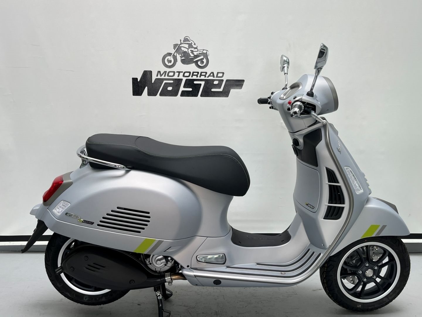 Vespa GTS 300 Super Tech 
