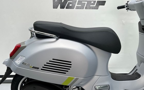 Neufahrzeug Vespa GTS 300 Super Tech - Bild 2