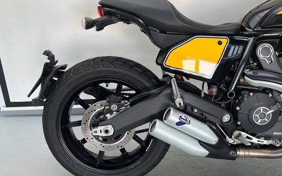 Gebrauchtmotorrad Ducati Scrambler Full Throttle - Bild 2