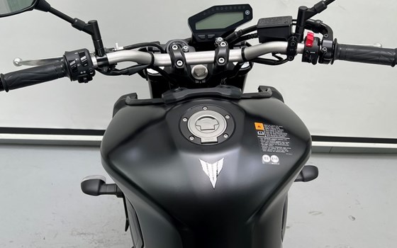Gebrauchtmotorrad Yamaha MT-09 - Bild 11
