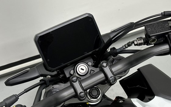 Neufahrzeug Honda CB125R - Bild 11