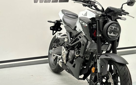 Neufahrzeug Honda CB125R - Bild 8